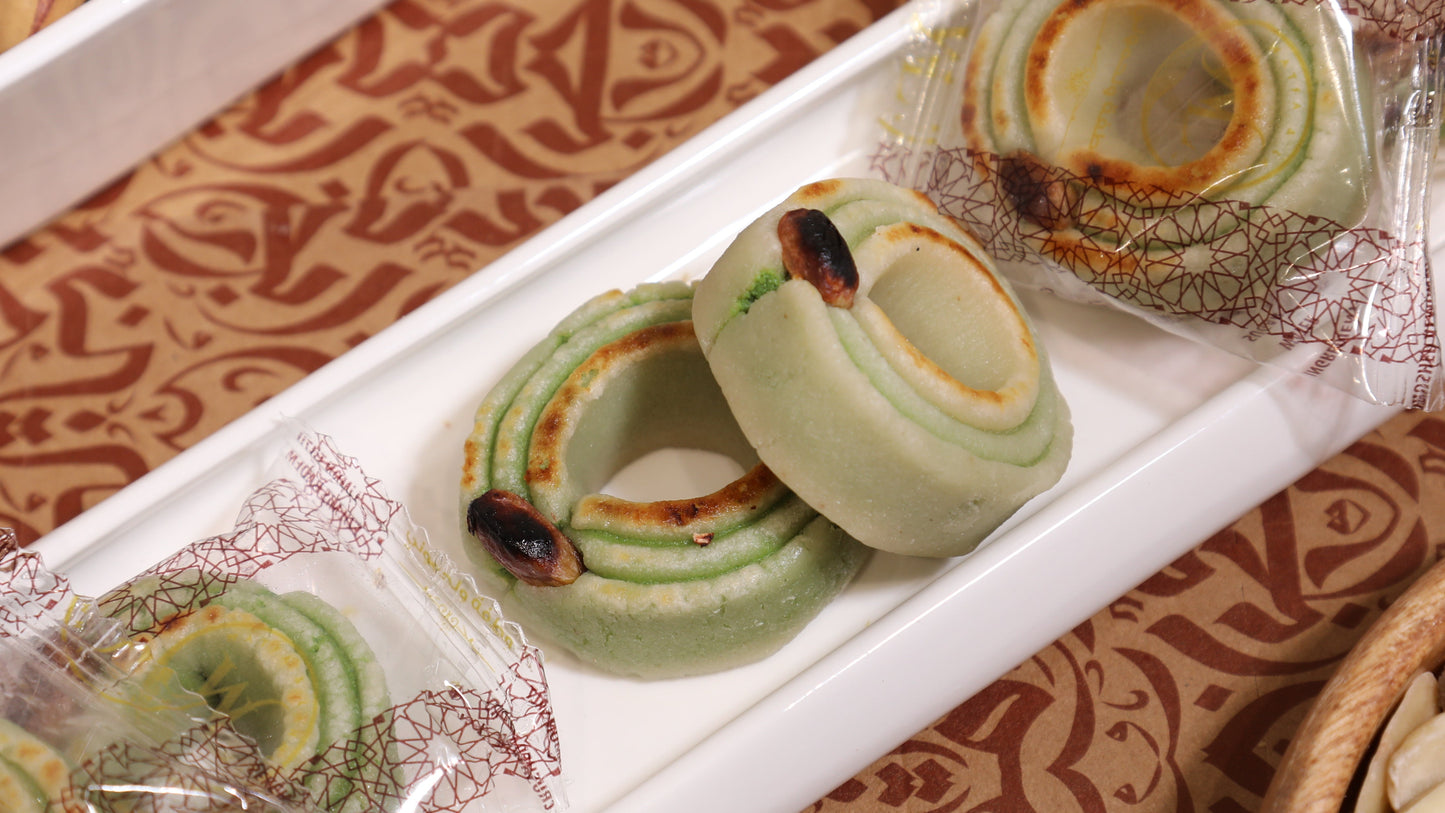 Yaprak Badem Helvası