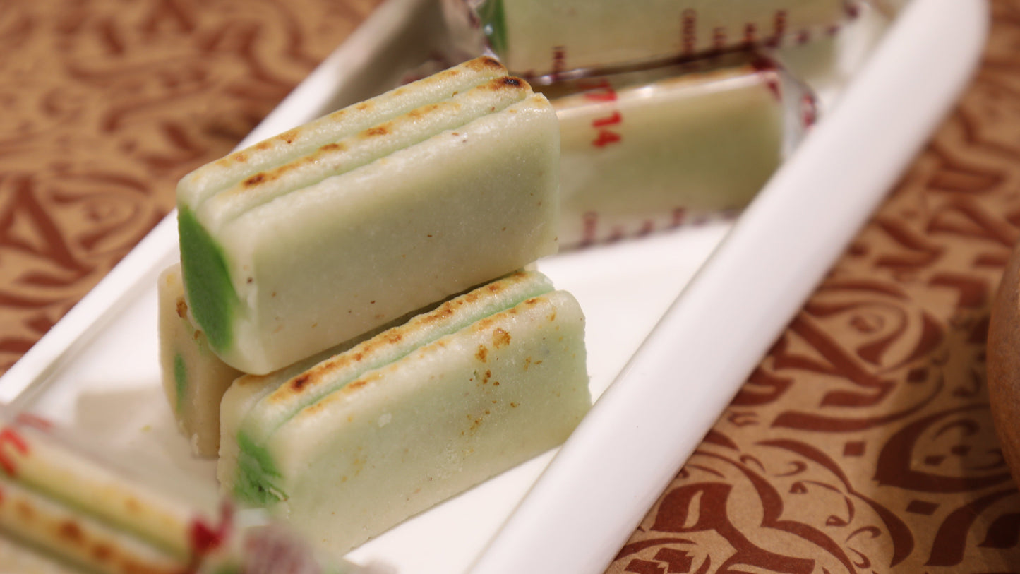 Parmak Badem Helvası